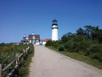 CAPE COD, MARTHA'S VINEYARD & BOSTON Suggested Tour Length - 6 Days, but expandable to 7 or 8 Days Rooms at a beautiful resort enroute Upgraded meals including a dinner with choice of lobster or