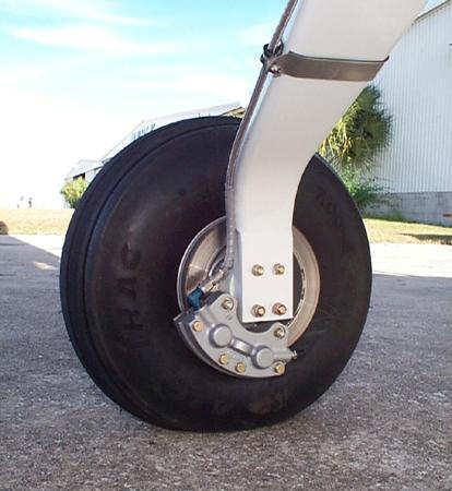 under the passenger seat Tow Bar for Nosewheel Models Photo