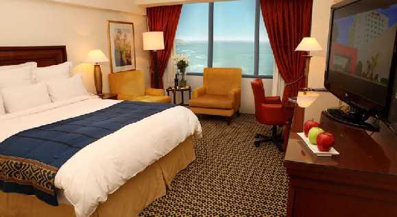 JW Marriott features luxurious accommodations with Pacific Ocean view, a casino, a spa and an outdoor swimming pool.