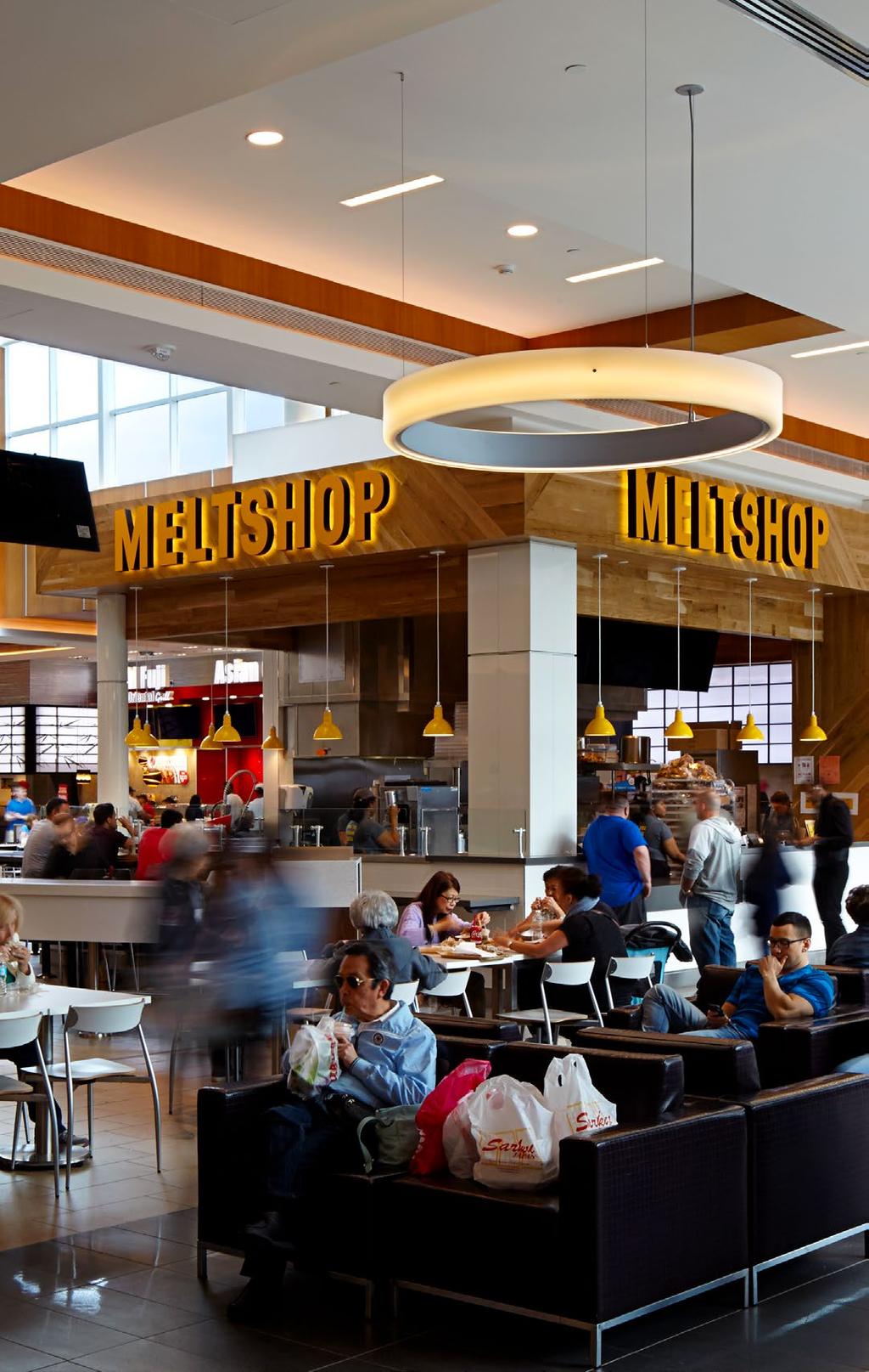 INDULGENT DINING & ENTERTAINMENT Opened in January 2015, Roosevelt Field s phenomenally popular Dining District features nine of Manhattan s most popular fast-casual restaurants, as well as other
