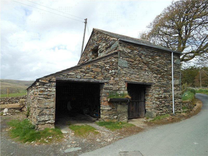 32m) Attached to the farmhouse with potential to extend the accommodation, subject to satisfactory planning consent. Double doors on to the lane.