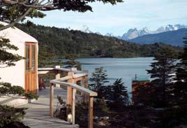 Lying on a 50,000-acre working ranch to the north-east of San Martin de Los Andes in the foothills of the Andes, Estancia Tipiliuke is one of the most delightful lodges in the Argentine lake district.