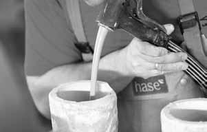 Art and know how In our ceramic factory, we skilfully handcraft our heat-retaining, original Hase ceramic.