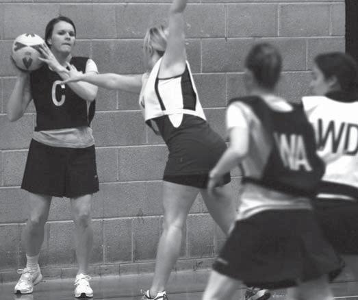leisure & lifestyle Netball Clinics Muswellbrook Shire Council in partnership with the NSW Offi ce of Communities, Sport and Recreation are holding a Netball Development Clinic during the fi rst week