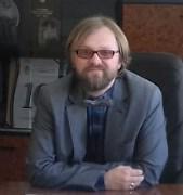 DRAŽAN KOSORIĆ, Bosna i Hercegovina Dražan KOSORIĆ, studije harmonike i kompozicije završio je na Državnoj muzičkoj akademiji A. V. Neždanova (Odesa, Ukrajina) 2003. godine.