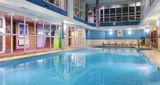 It has high quality rooms, conference and leisure facilities including a pool and gym.