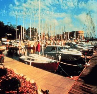 Boating facilities Marinas, public piers with boat