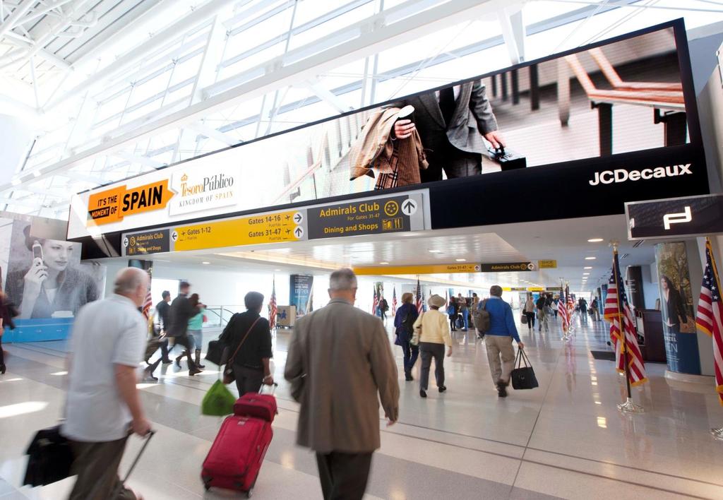 JFK Airport Terminal 8 Digital Soffit 1 Unit, 10 seconds loop Product type: Digital Site Number: 8070 Target: Departing and Arriving Passengers Airlines: American Airline Product Features Commercial