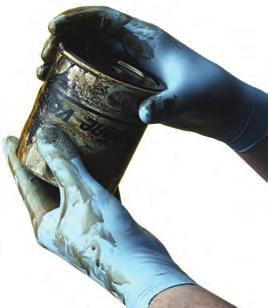N-DEX Nitrile Disp Blue Gloves Indigo Nitrile No latex proteins - eliminates protein sensitisation Rolled cuff for additional strength and prevention of liquid roll back AQL 1.