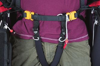 You can set the shoulder adjustment-straps to find the best