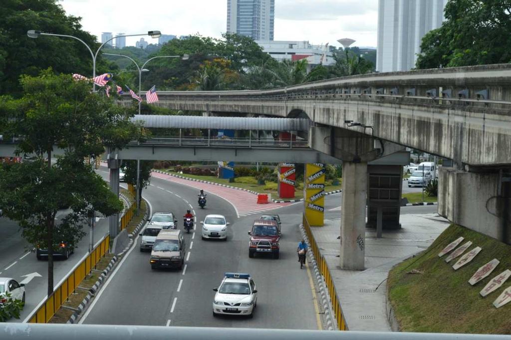 now occupied by a row of Monorail piers. Thus, there is no room to build an Egress from the tunnel to join this road. The traffic plan is misleading.