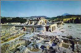 The Palace One of the largest cities on Crete was Knossos.