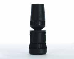Offers superior stability on wet and dry surfaces and when walking on a gradient as the pivoting head ensures that the ferrule always has