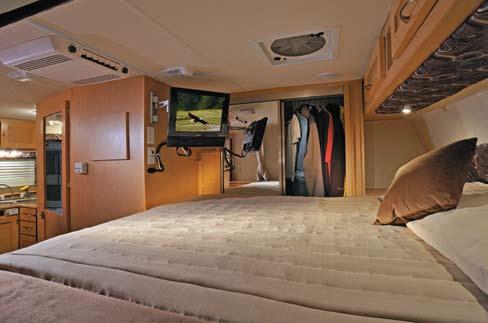 Your Own Private Retreat 106dbs 910fbs 106dbs 910fbs All Adventurer bedrooms are equipped with a queen-size bed, and in most models, a residential size innerspring mattress