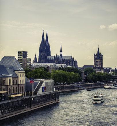 After climbing the 533 steps you can enjoy the view of the whole city. Discover the Old Town with its very old, original kölsch pubs and brewery taverns or take a stroll along the Rhine river bank.