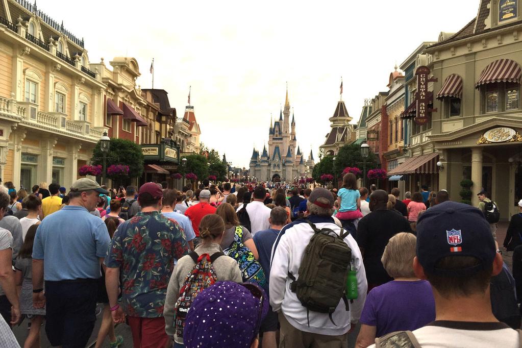 The Best Disney World Vacation Hacks The apps, websites and tricks that get families the most popular rides and fewer long waits get ready to plan months in advance Nicole Gardenier and her family