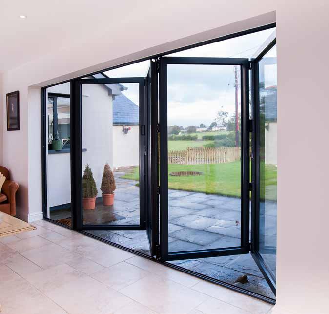 Configuration examples: Fold the doors in or out Slide all doors to one side