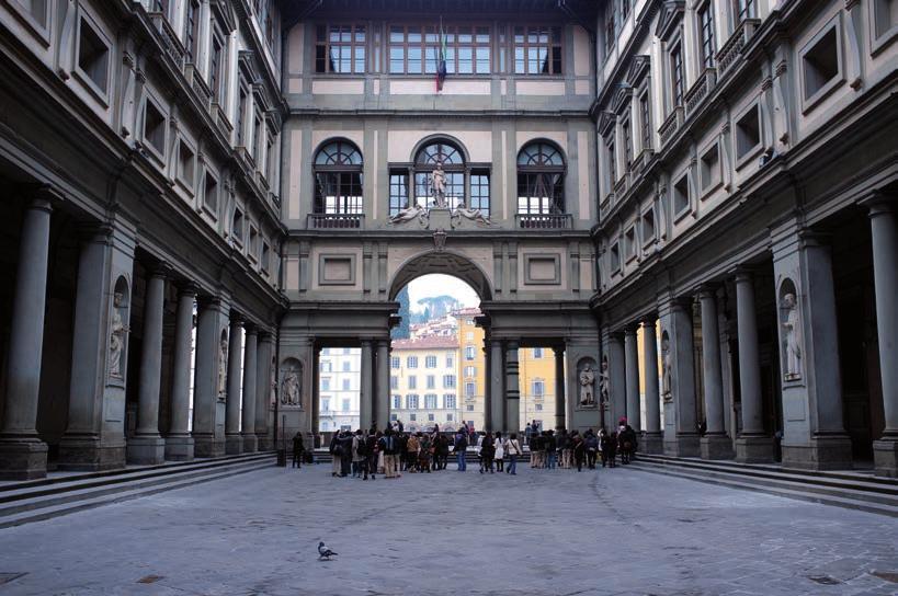 Multiingue o e e Multilingual sightseeing tours in o e e SKIP THE LINE MUS1 AM - Accademia Gallery During your vacation in Florence don t miss out on meeting one of the most famous and eclectic