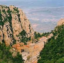 On one day, there will be an optional half-day visit to the Monastery at Montserrat. Montserrat is a spectacularly beautiful Benedictine monk mountain retreat, North West of Barcelona.