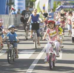 junija 2017, dan pozneje pa še Hoferjev družinsko-šolski maraton. 16. junija 2017 bo skozi domžalsko občino potekala tudi 2.etapa Dirke po Sloveniji.