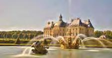 15 am (9.5 hours) Visit the Castle of Vaux le Vicomte with audio-guide and stroll around the French gardens.