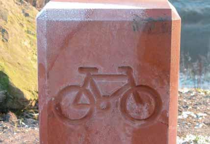 Clyde Walkway at Cambuslang Bridge Cycleroute Waymarker When you are in the outdoors take personal responsibility for you own actions and act safely; respect peoples privacy