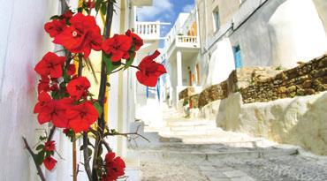 Overview THE GREEK ISLANDS: MYKONOS, SANTORINI & CRETE Let us handle the details Expert Tour Director Local cuisine Handpicked hotels Sightseeing with local guides Private transportation