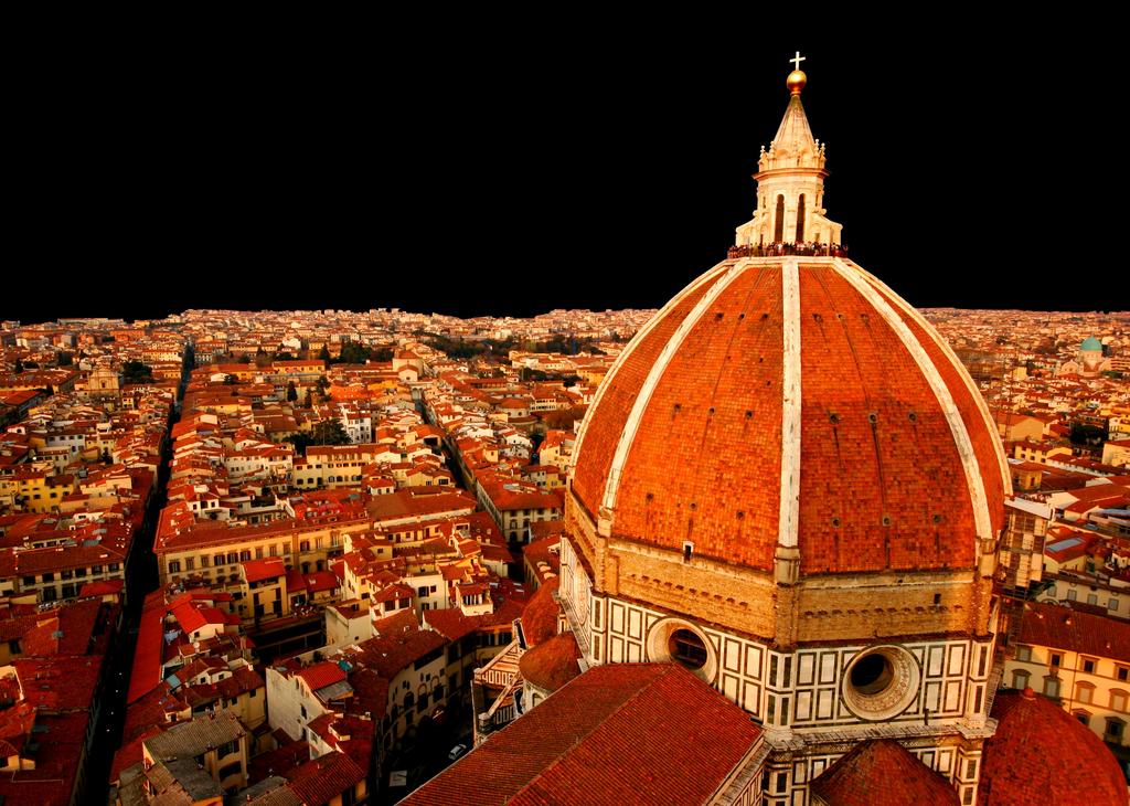 Hotels & Hospitality Hotel Intelligence Florence 2013 Considered one of the most beautiful cities in the