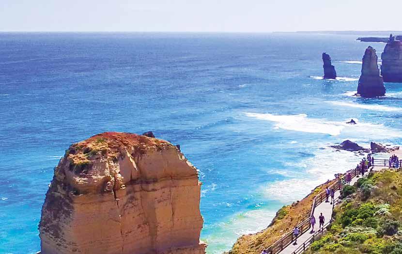 Loch Ard Gorge Colac The Otways Tour 396GPS Great Ocean Road with complimentary GPS commentary in Japanese & Mandarin available DAILY.