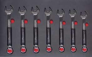 9kg Tool Kits Contains: 8 x Combination Spanners 24mm to 32mm All spanners fitted with anchor points Premium European quality Foam tray allows for rapid identification of missing