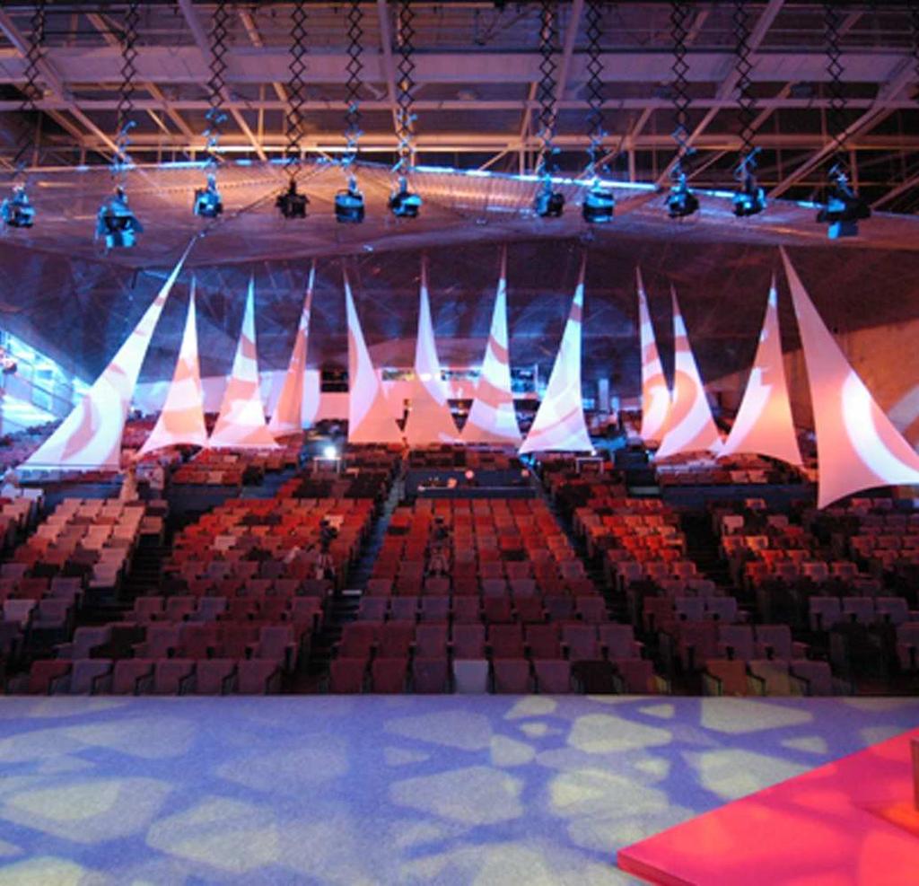Lille Grand Palais 17 years of solid experience 3 auditoria : Vauban: 1 486 seats, stage of 430 sqm, 6 translation booths Pasteur : 486 seats, stage of 96 sqm, 6 translation booths Eurotop: 314