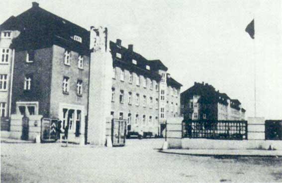 Entrance to a Lutfwaffe Base department in Oels (Oleśnica) view before 1945 nowadays Kampfgeschwader 4 "General Wever" (KG 4) (Battle Wing 4) was a Luftwaffe bomber