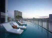 Millennium Hilton Bangkok has 543 rooms, all rooms offer