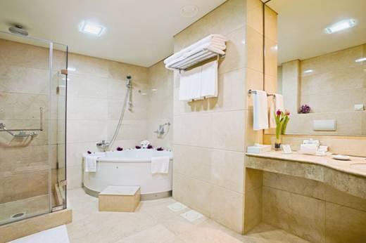 Accommodation Newly designed spacious bathrooms Fully equipped bathrooms with all