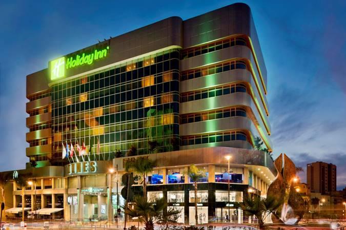 Holiday Inn Beirut-Dunes Location Location: In the heart of Verdun street 10 Minutes drive from Beirut International Airport 10 Minutes away from Beirut Downtown Attractions: Biel Trade Center.