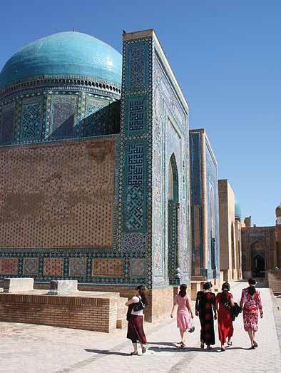Elaborate blue and turquoise tiles, stone-paved walkways, and perfect minarets will delight us in this UNESCO World Heritage site. We ll also have a chance to visit the Silk Carpet Workshop.