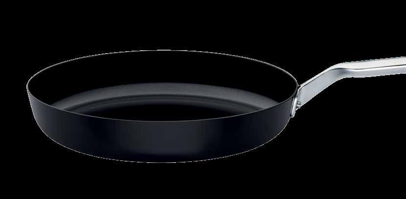 Superior coating The durable and non-stick Hardtec Superior coating makes cooking easy.
