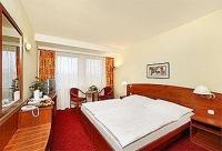 Your hotel room: all rooms come equipped with satellite TV, air conditioning,