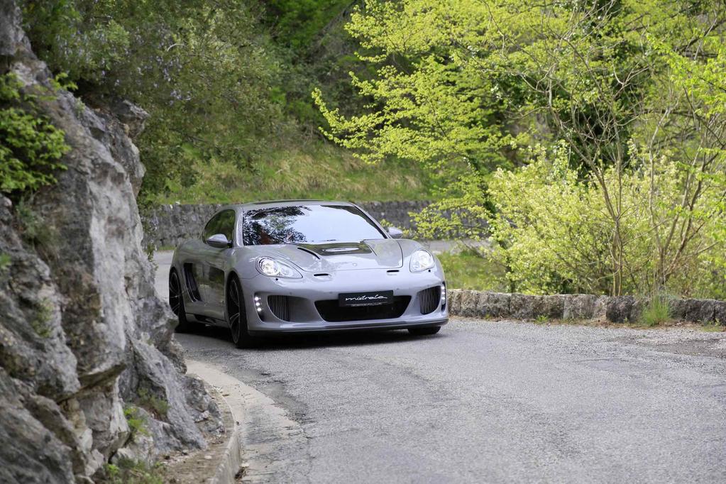 FRENCH HIGH ALPS - A GEMBALLA-Event! The realm of the French Alps is a realm meant for automobile legends.