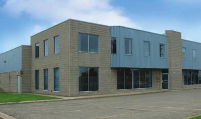 26 27 7790-7800, rue Bombardier, Anjou Industrial property with office space on two floors located in the