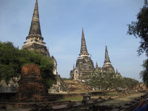 capital Ayutthaya, which ruled historical Siam for four hundred years. UNESCO has designated it a World Heritage Site.
