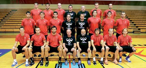 VELUX EHF Champions League 2012/2013 official programme Predstavitev ekipe: RK Gorenje Velenje ŠT. DRESA / JERSEY NUM. PRIIMEK in IME / NAME SURNAME ROJ.