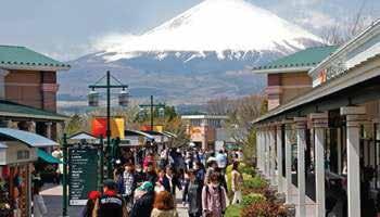 G O T E M B A P R E M I U M O U T L E T S The Gotemba Premium Outlets are Japan's most