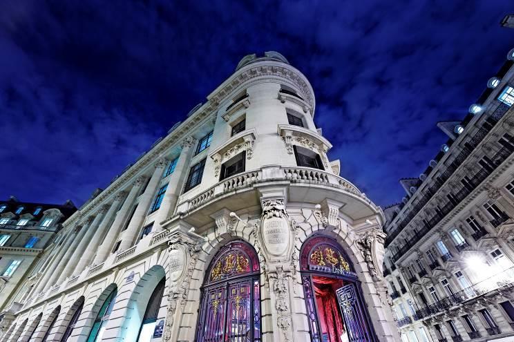 Hotel Banke in Paris gets top stars The Banke Hotel in Paris, part of Derby Hotels Collection, has been awarded 5* by the French Tourism Development Agency Built on an old prestigious bank