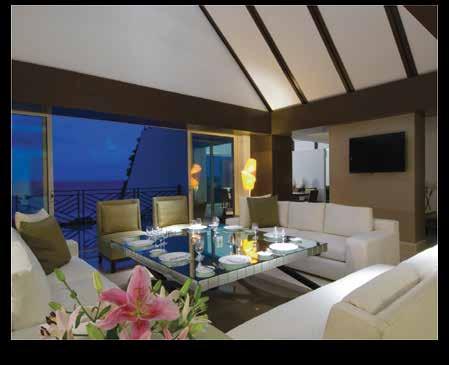 Special oceanfront suites with private plunge also