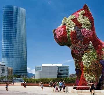 Here, in the XIX Century, the modern Bilbao was created with its wide streets, spacious squares and beautiful gardens.