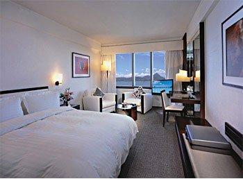 Accommodations Hotels near HK International Airport 1 Hong Kong Regal Airport Hotel (5 stars)