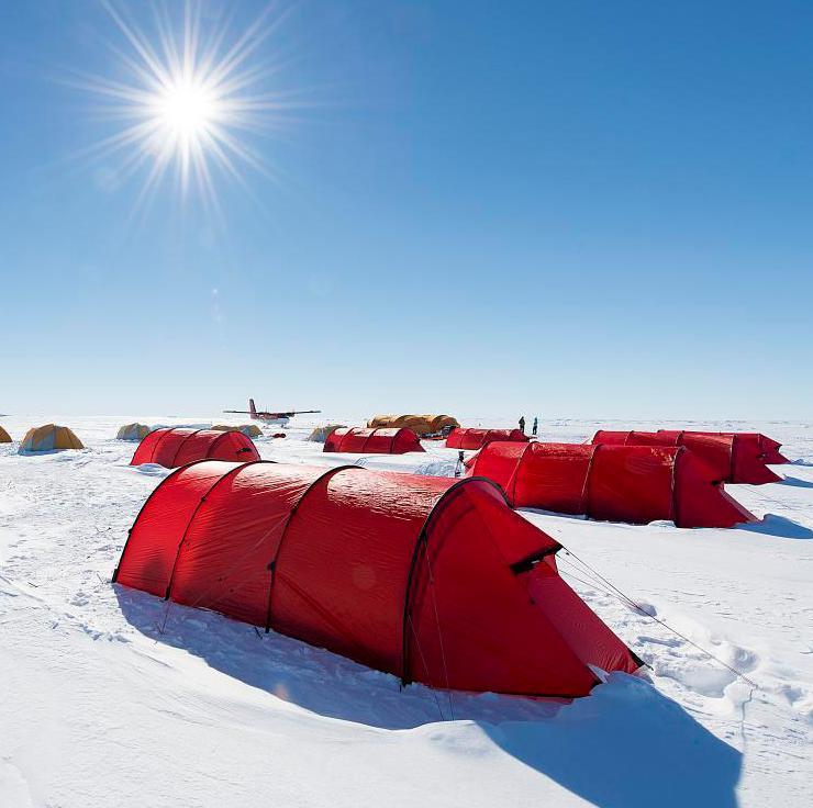 EMPEROR PENGUIN CAMP Accommodations You will be sleeping in lightweight mountaineering tents designed to withstand Antarctic conditions.