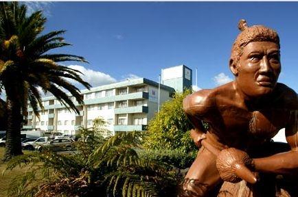 6 ACCOMMODATION Accommodation has been arranged at the Kingsgate Hotel (Fenton St Rotorua, 3010 New Zealand).