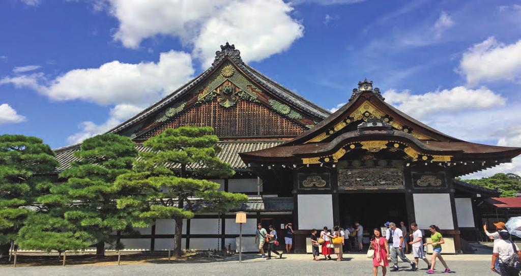 NIJO CASTLE, KINKAKU-JI TEMPLE AND KYOTO IMPERIAL PALACE/ KITANO - TENMANGU SHRINE KYOTO MORNING TOUR Starts: 08:25 Duration: 4.